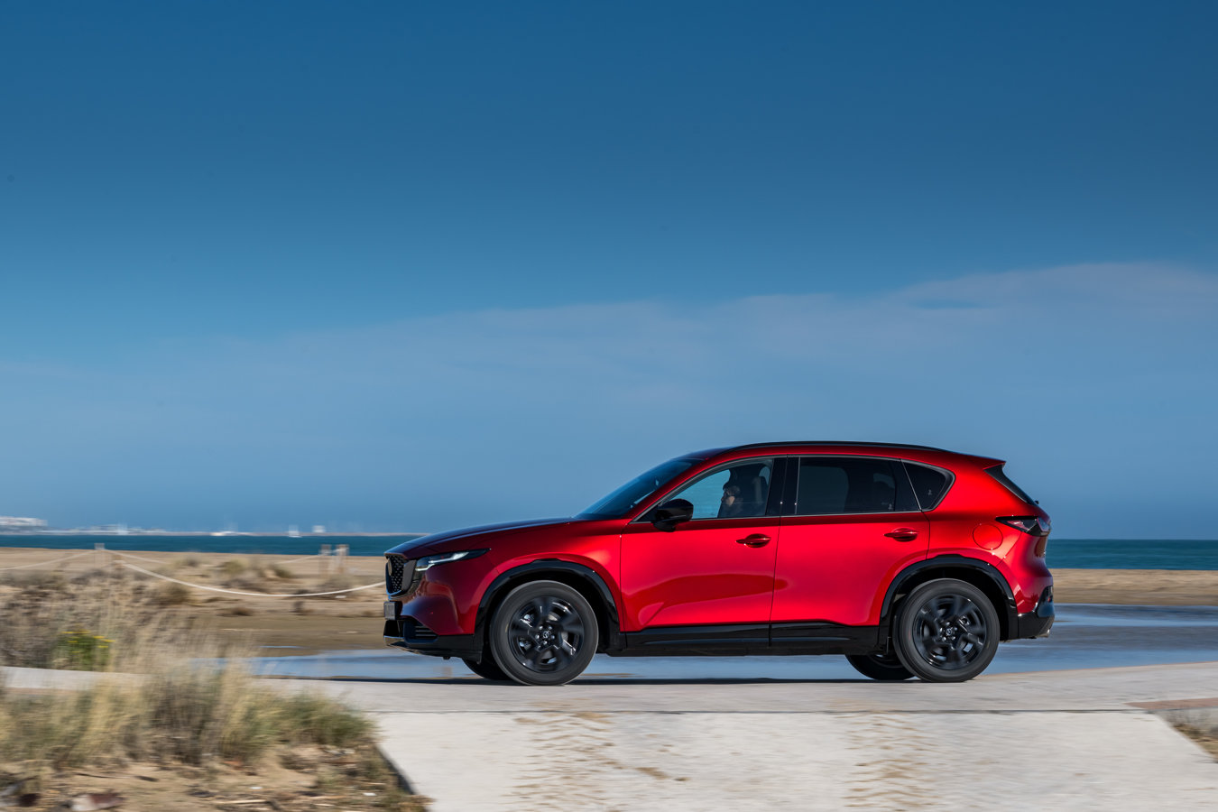 009 | All-new Mazda CX-5, Homura, Soul Red Crystal, Spain, 2026, Action