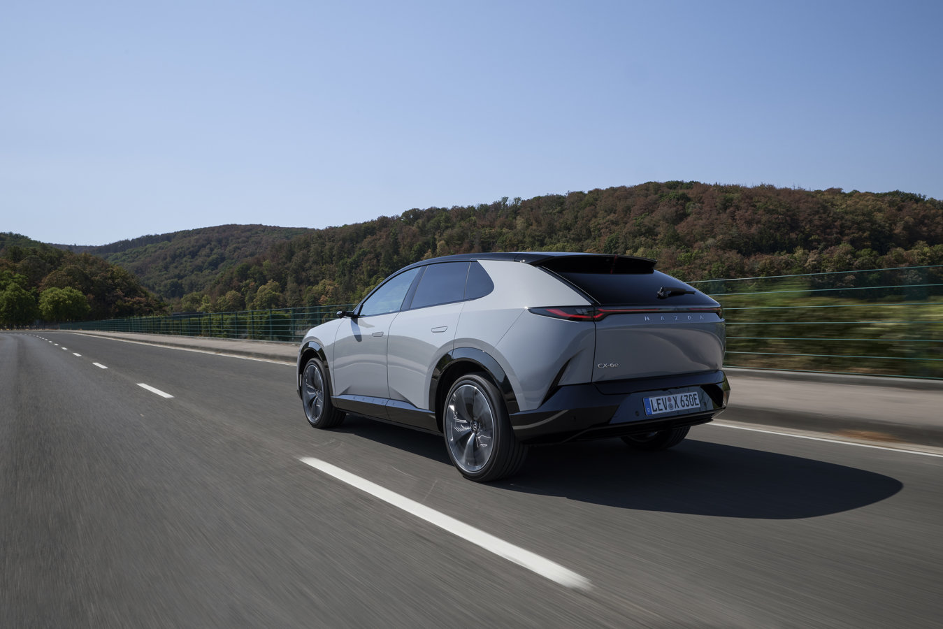 003 | All-new Mazda CX-6e, Aero Grey, Germany, 2026, Action