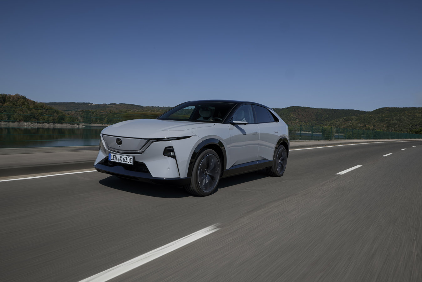 004 | All-new Mazda CX-6e, Aero Grey, Germany, 2026, Action
