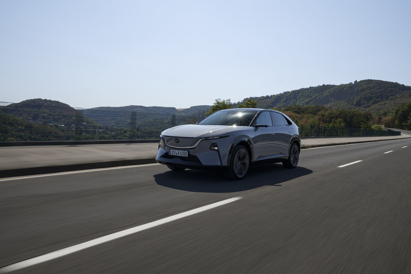 011 | All-new Mazda CX-6e, Aero Grey, Germany, 2026, Action
