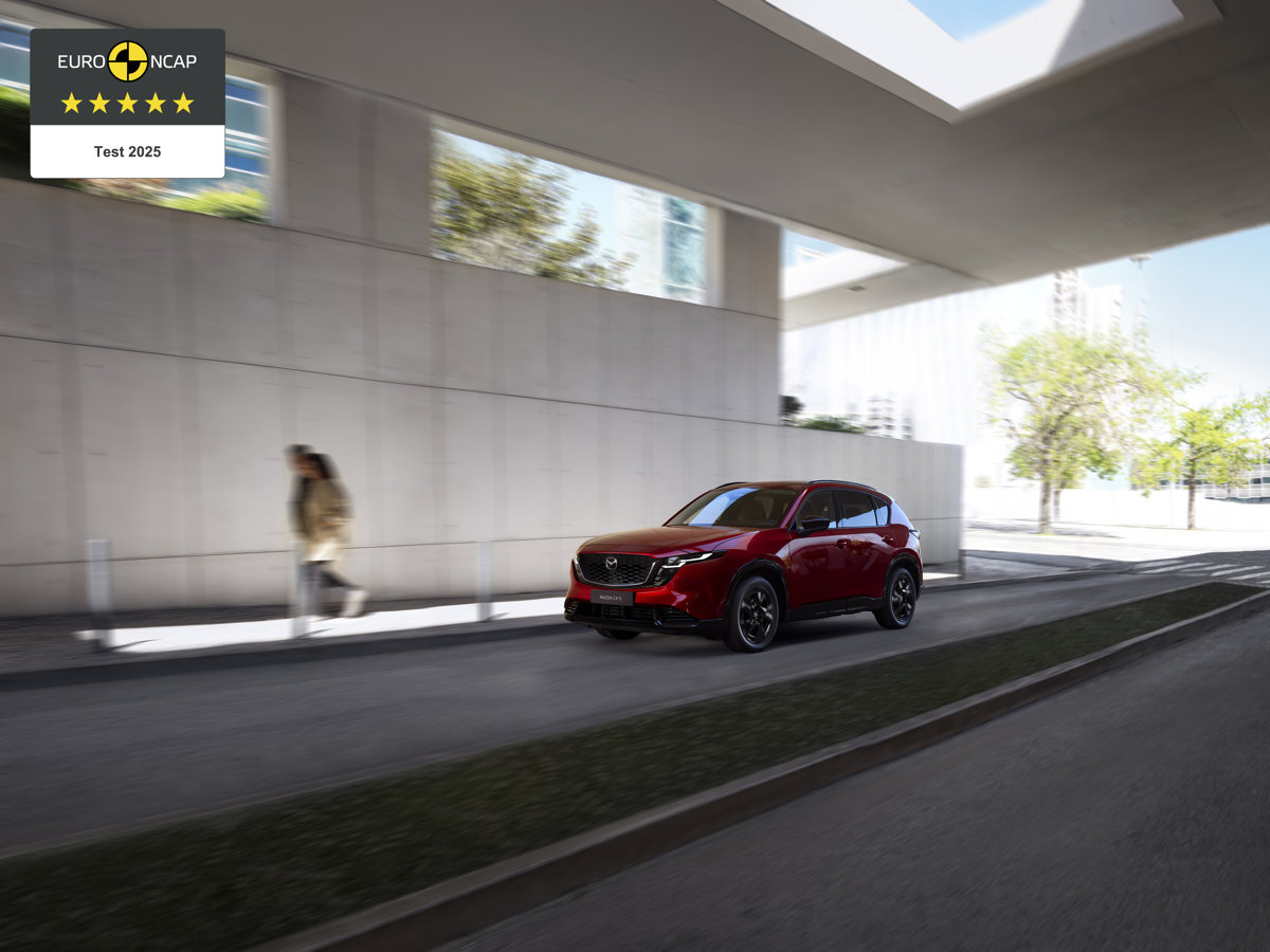 001 | Euro NCAP Awards Five Stars to the All-New Mazda CX-5