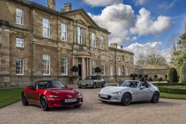Mazda MX-5 crowned ‘Convertible of the Year’ at the 2024 Auto Express New Car Awards